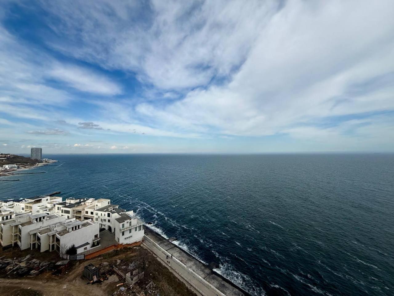 Sea Symphony Luxury Apartments Odesa Exterior photo